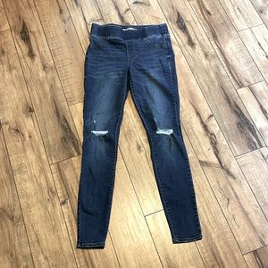 Old Navy Women’s size 6 jeggings